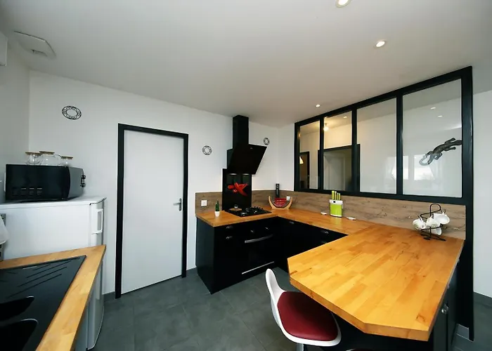 Holiday home L'oceraline - Maison Avec Jardin Et Wifi